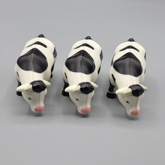 New Ray Toy Plastic Dairy Milking Stations With Cows Lot Of 6 Pieces - Picture 13 of 16